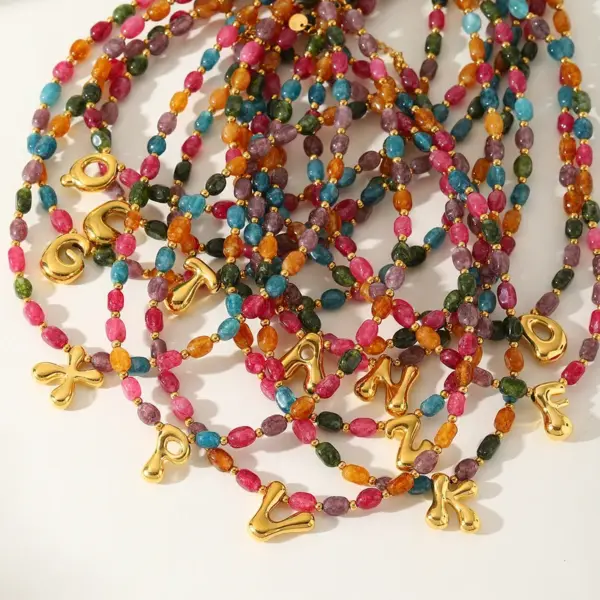 Wholesale Casual Elegant Classical Geometric Letter 304 Stainless Steel Natural Stone 14K Gold Plated 18K Gold Plated Natural Stone Beaded Chain Pendant Necklace In Bulk