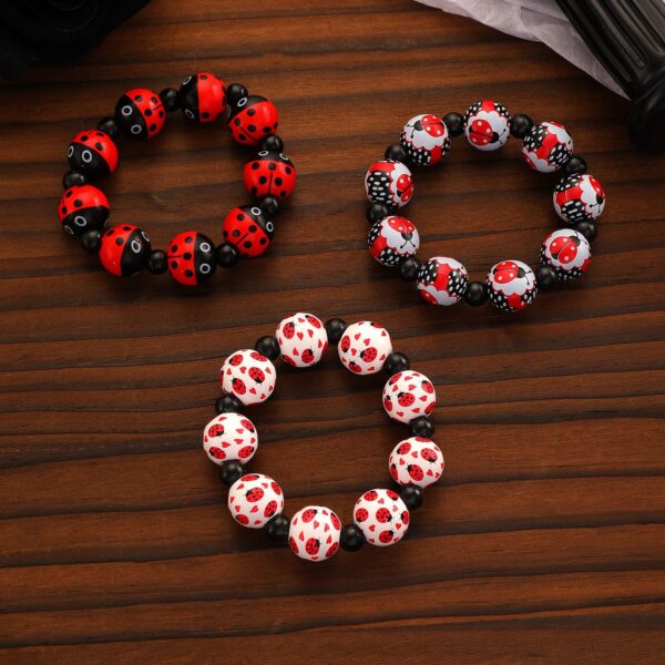 Wholesale Seven-spotted ladybug-shaped printed wooden bead bracelet