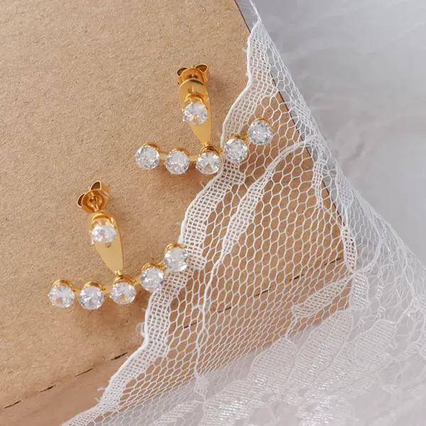 Wholesale PVD Coated Real Gold Plated 18K Gold C Shape 304 Stainless Steel Fashion Waterproof Non Tarnish Earrings