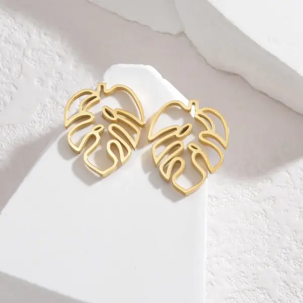 Wholesale 304 Stainless Steel Leaf PVD Coated Stone-Free 18K Real Gold Plated 18K Gold Elegant Waterproof Non Tarnish Hollow Out Gold Silver Earrings