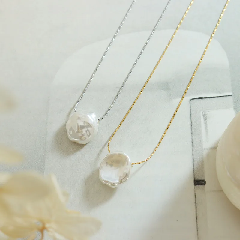 Wholesale PVD Coated Real Gold Plated 18K Gold Oval 304 Stainless Steel Imitation Pearl Fairy Style Waterproof Non Tarnish 304 Stainless Steel Pendant