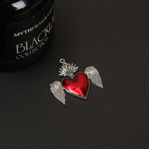Heart-shaped wings 42*44MM