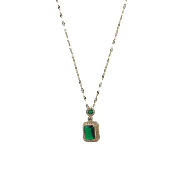 Wholesale Titanium Steel Retro Inlay Geometric Zircon Pendant Necklace