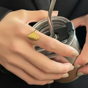 A27J / Adjustable Opening