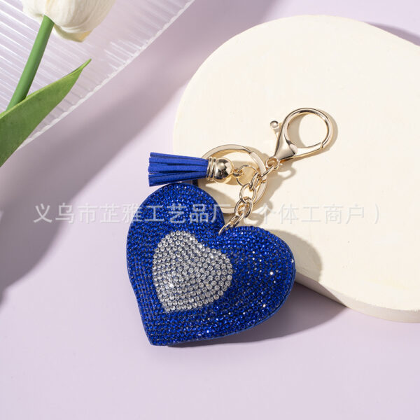 Wholesale Cross-border new diamond two-color love heart keychain pendant accessories hot drill car key chain creative key chain
