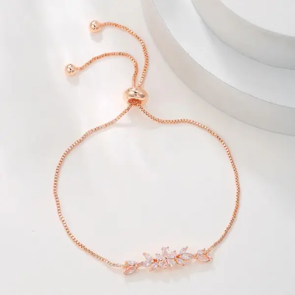 Wholesale Elegant Lady Geometric Copper 18k Gold Plated Zircon Bracelets In Bulk
