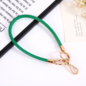 K4204 Pu leather rope pendant spring ring + plate buckle dark green / Leather rope pendant