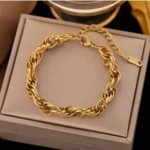 29【E2055】Double-layer Wrapped Bracelet / Gold