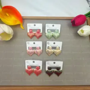 Double Heart Stripe Design Oil Drop Earrings Random Color / 18k