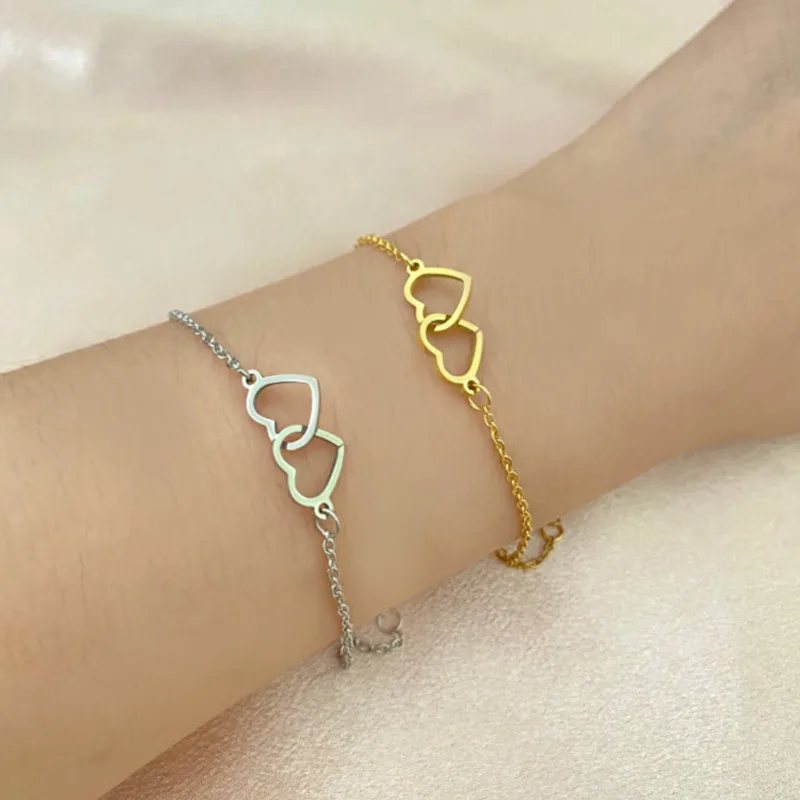 Wholesale PVD Coated Real Gold Plated Heart Shape Titanium Steel Fashion Waterproof Non Tarnish 201 Stainless Steel Bracelets