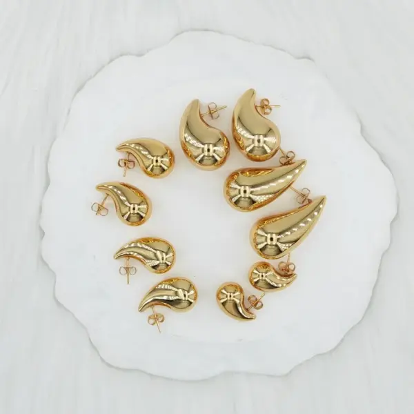 Wholesale Rack Plated Long-Lasting Plated Vacuum Plating 18K Gold Plated 24K Gold Plated Gold Plated Water Droplets 304 Stainless Steel Steel Basic Modern Style Classic Style Ear Studs