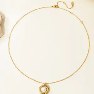 Gold-Necklace