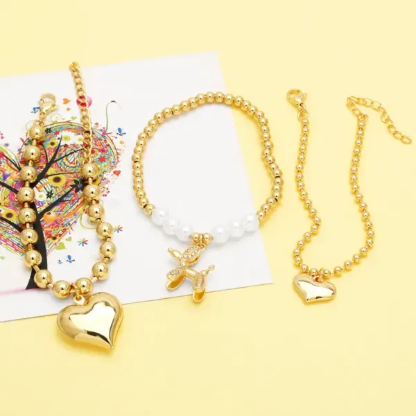 Wholesale Cute Fashion Simple Style Dog Heart Shape Copper 18k Gold Plated Zircon Bracelets In Bulk