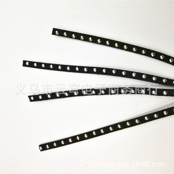 Wholesale Spot imitation leather rope deerskin rope 5mm single row Diamond Korea velvet clavicle chain Silver Point drill belt rivet velvet belt