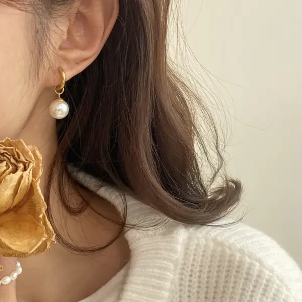 Wholesale PVD Coated Real Gold Plated 18K Gold Round 304 Stainless Steel Plastic Elegant Sweet Waterproof Non Tarnish Drop Earrings