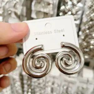 Steel Color Earrings 034 / 18k