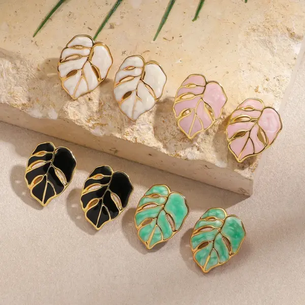 Wholesale 304 Stainless Steel Leaf PVD Coated Stone-Free 18K Real Gold Plated Handmade Romantic Shiny Waterproof Non Tarnish Frill Inlay Earrings Ear Studs