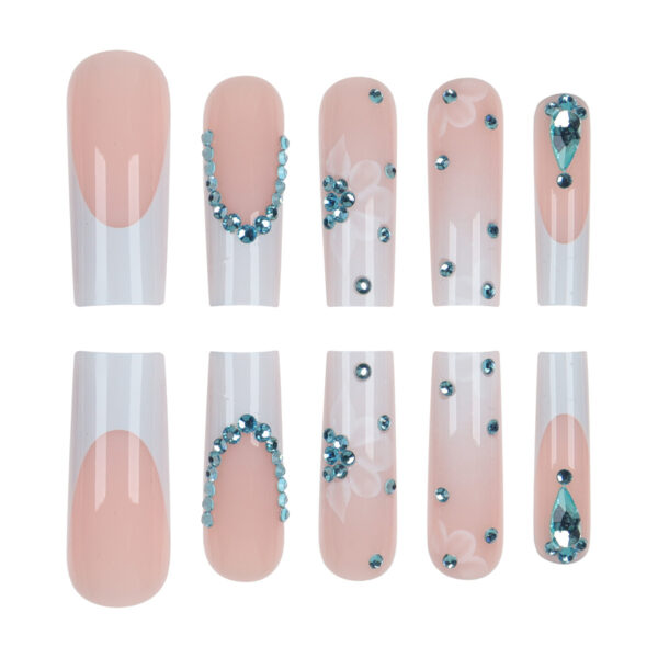 Wholesale Europe and the United States cross-border explosions wear a long ice through flash drill show white false nail patch 24 nail nail nail