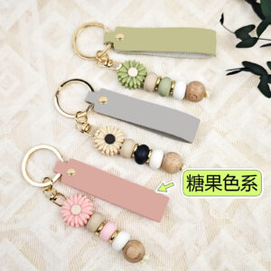 oly-e3a7542bffec8d6f3971b67598a32c0d Wholesale Daisy beaded keychain