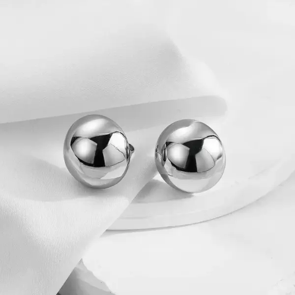 Wholesale 1 Pair Casual Round Solid Color Plating 304 Stainless Steel Stainless Steel Earrings