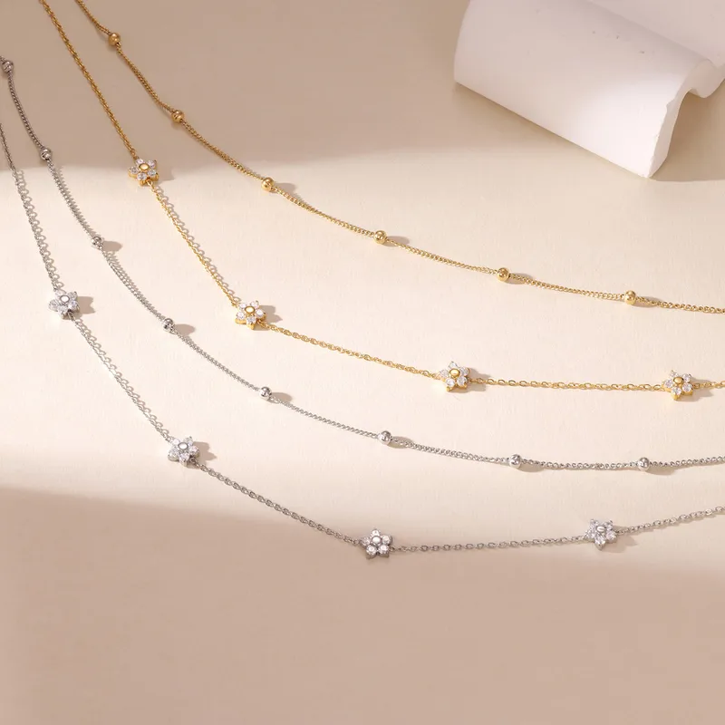 Wholesale Titanium Steel Star Flower Pendant Clavicle Chain Necklace Stainless Steel Non-fading Double Layer Stackable Women's Jewelry