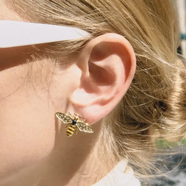 Wholesale Women's Classic 18K Gold Stainless Steel Zircon Bee Earrings Jewelry Pair Vacuum Plated 304 Stainless Steel Stud Earrings