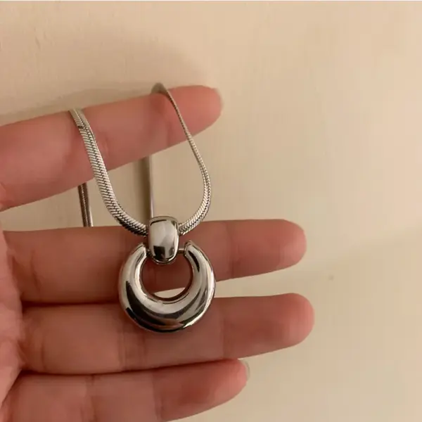 Wholesale Casual Geometric Titanium Steel Polishing Pendant Necklace