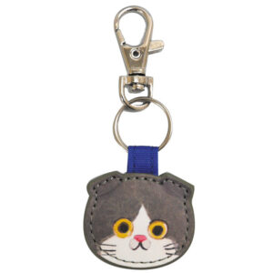 Fold-eared gray cat (keychain)