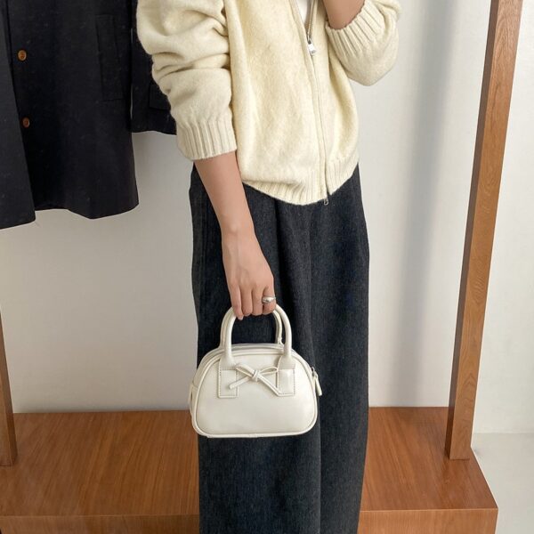 oly-e429db02a35dc6e7707ed95984a559a0 Wholesale Foreign Trade New Crossbody Small Bag Women's High-end Sense Niche Fashion Handbag Cute Bow Mini Handbag