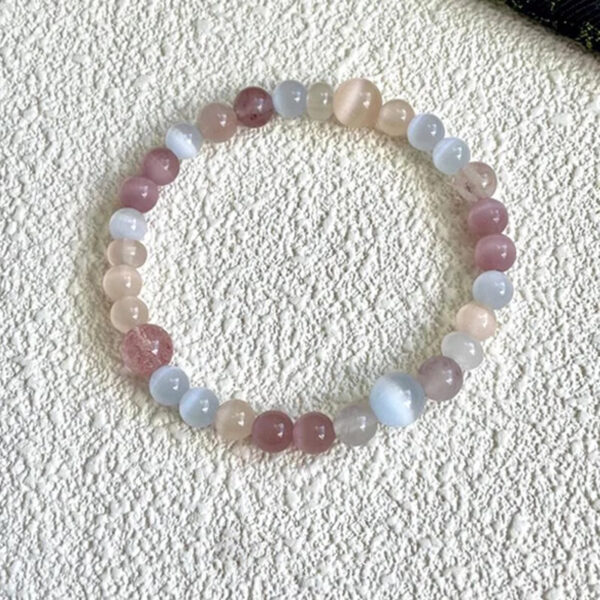 Wholesale "Butterfly Fog Seeking Flowers" New Chinese Style Opal Beaded Bracelet Exquisite Retro White Strawberry Bracelet Female Macaroon