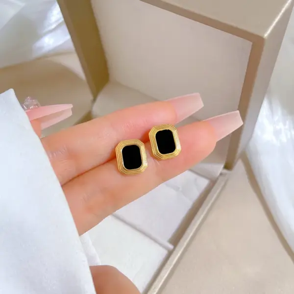 Wholesale Electroplating Golden Plated Geometric Titanium Steel Titanium Steel Ear Studs