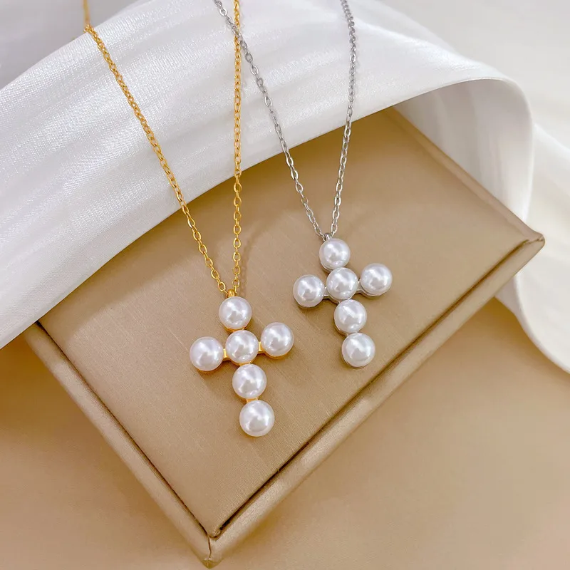 Wholesale PVD Coated Real Gold Plated Cross Titanium Steel Basic Modern Style Korean Style Waterproof Non Tarnish Titanium Steel Pendant Necklace