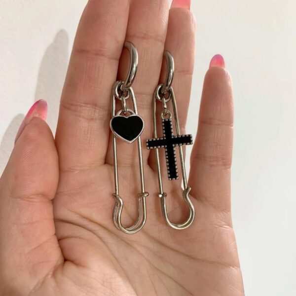 oly-e47ab2bb1c39cca5e3fbb8a23cdbdffa Wholesale Korean fashion titanium steel stainless steel spring ear clip earrings ear buckle earrings stainless steel jewelry factory
