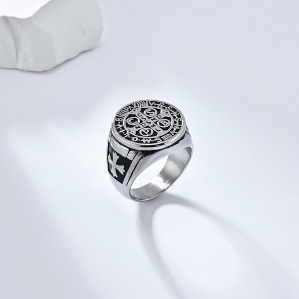 oly-e495cf23ca96886d459d2e8870a27c5b Wholesale Retro Style Demolition Stainless Steel Cross Ring Niche Personality Punk Men's Hand Jewelry