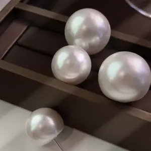 Wholesale 1 Pair Elegant Basic Simple Style Geometric Imitation Pearl Ear Studs