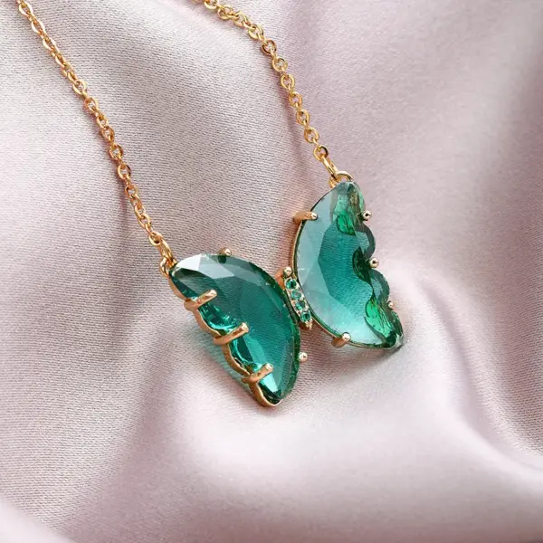 Wholesale 304 Stainless Steel Copper Fashion Inlay Butterfly Crystal Pendant Necklace