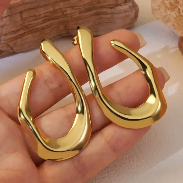 1 Pair Classic Style Asymmetrical Irregular 304 Stainless Steel Imitation Gold Electroplating Ear Studs