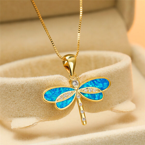Wholesale Yansheng cross-border source wish New ins cold style gold dragonfly Aobao necklace women's simple fashion necklace