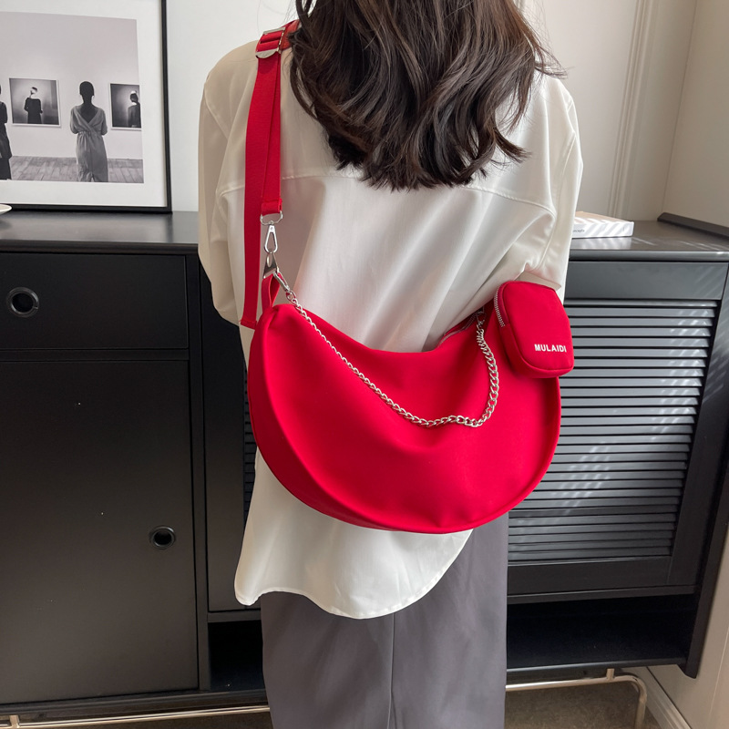 Wholesale Large capacity bag for women Autumn and Winter All-matching 2023 new shoulder messenger bag Red child and mother cloth bag niche dumpling ba