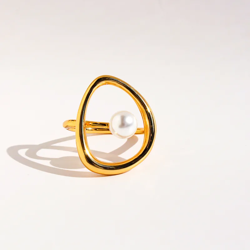 Wholesale Women's Copper Brass Geometric Abstract Curve Pearl Rings Brass Jewelry