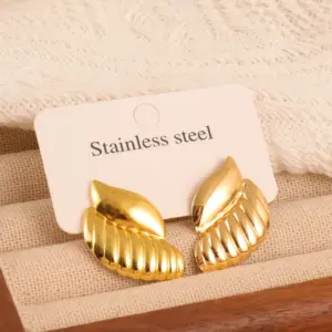 Gold / Average Size / Style 96