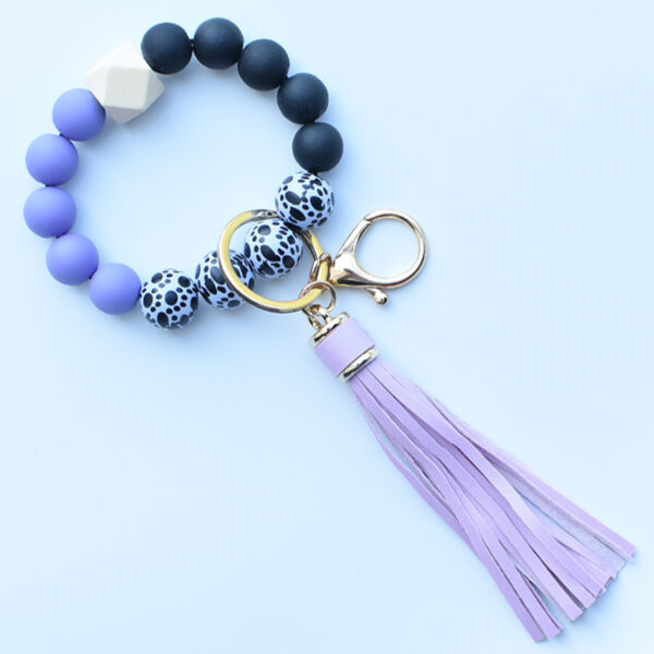 Wholesale Colorful leopard print silicone beaded bracelet keychain PU tassel pendant