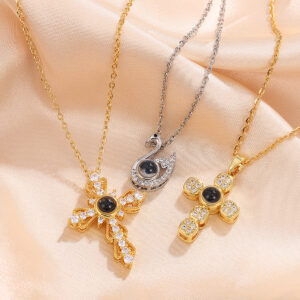 Wholesale Amazon Light Luxury Swan Necklace Design Sense Hundred Languages Projection Necklace European and American Elegant O-Word Titanium Steel Necklace