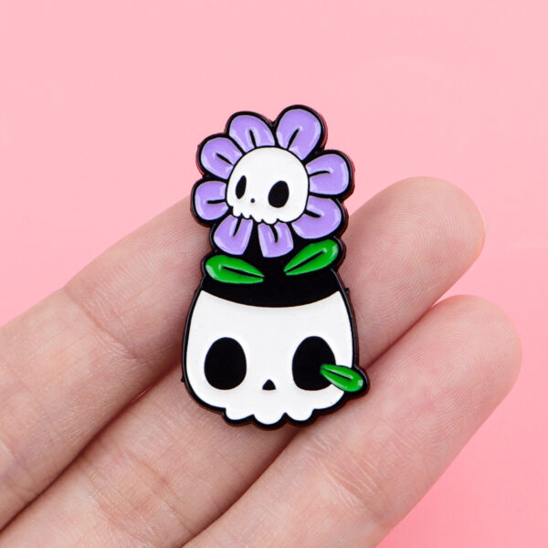 Wholesale English alphabet quotes cartoon metal badges and ornaments