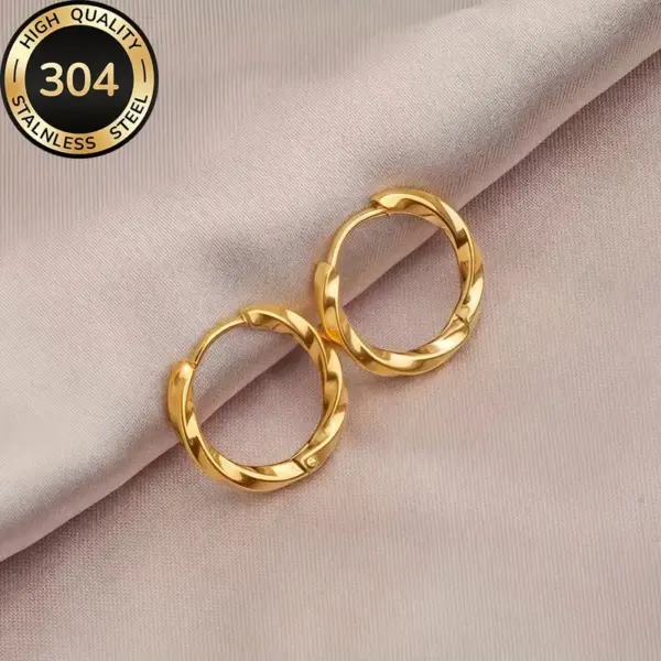 Wholesale Gold Plated Stainless Steel Hoop Earrings Hypoallergenic Comfortable Simple Elegant High Quality Fashionable Women's Earrings