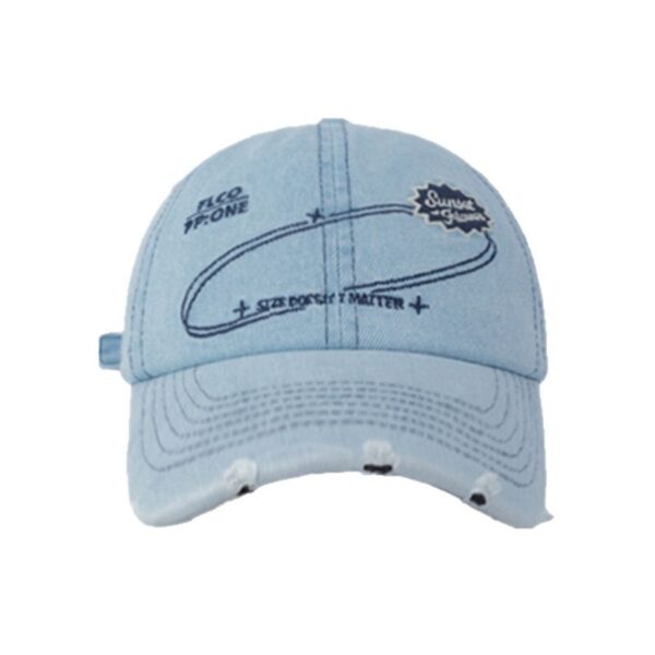 Wholesale Korean Style Niche Personality Design Baseball Cap Men's and Women's Couple's Fashionable Casual All-match Sunshade Face Shown Small Cap