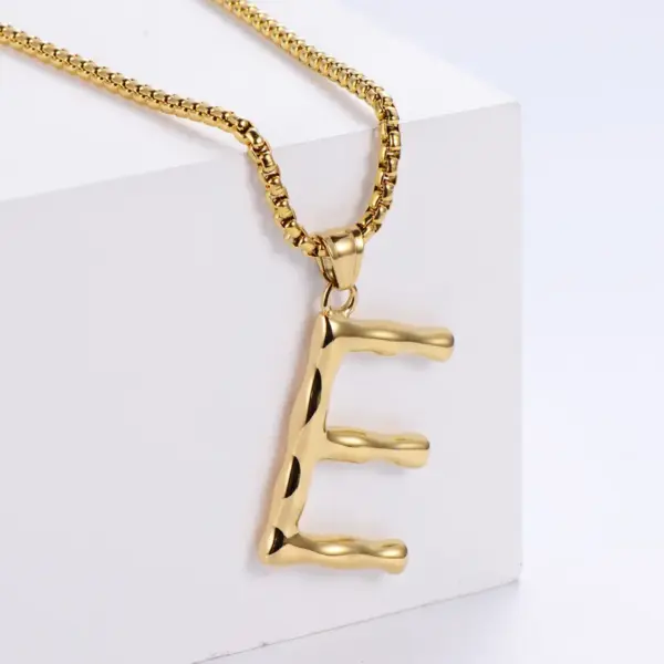 Wholesale Stainless Steel 18K Gold Plated Fashion Polishing Letter