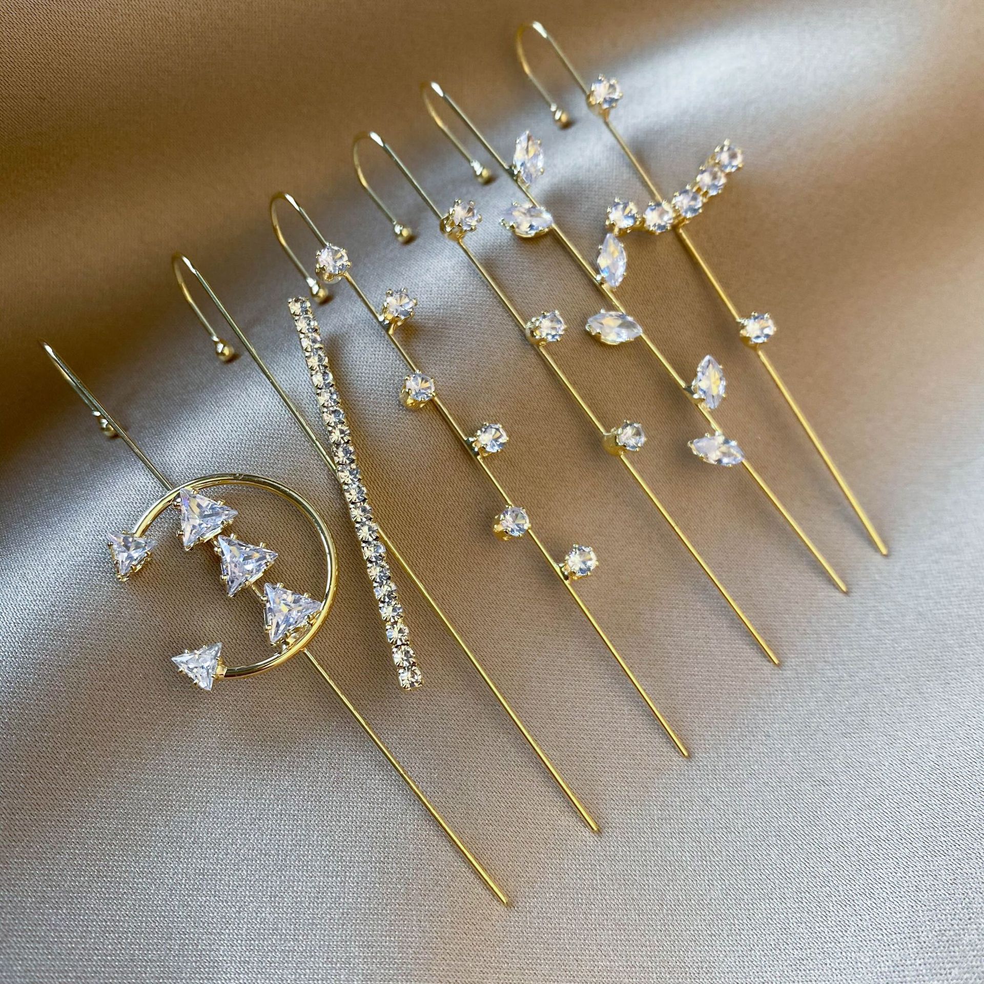 Wholesale Korean Style Simple Cold Style Zircon Flash Diamond Earrings Ear Hanging Distinctive Puncture Ear Needle European and American Fashion Trend