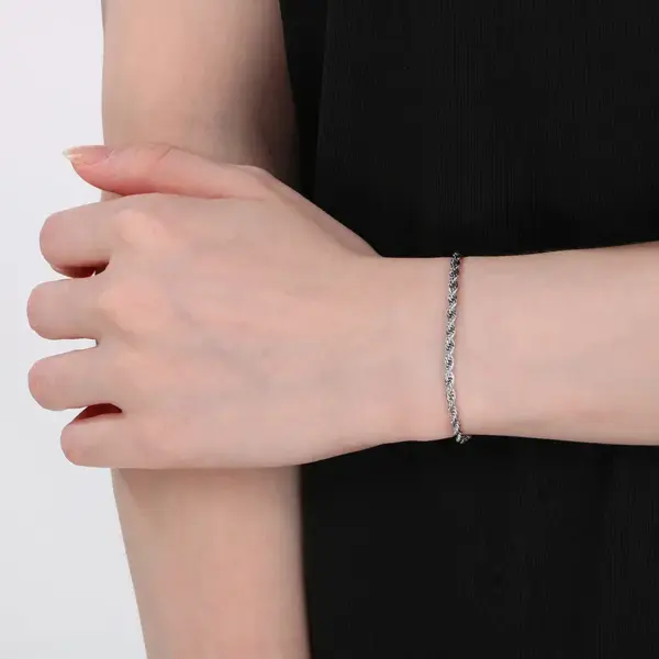 Ion Plating (IP) 18K Gold Plated Twist 304 Stainless Steel Simple Style Waterproof Non Tarnish 304 Stainless Steel Bracelets