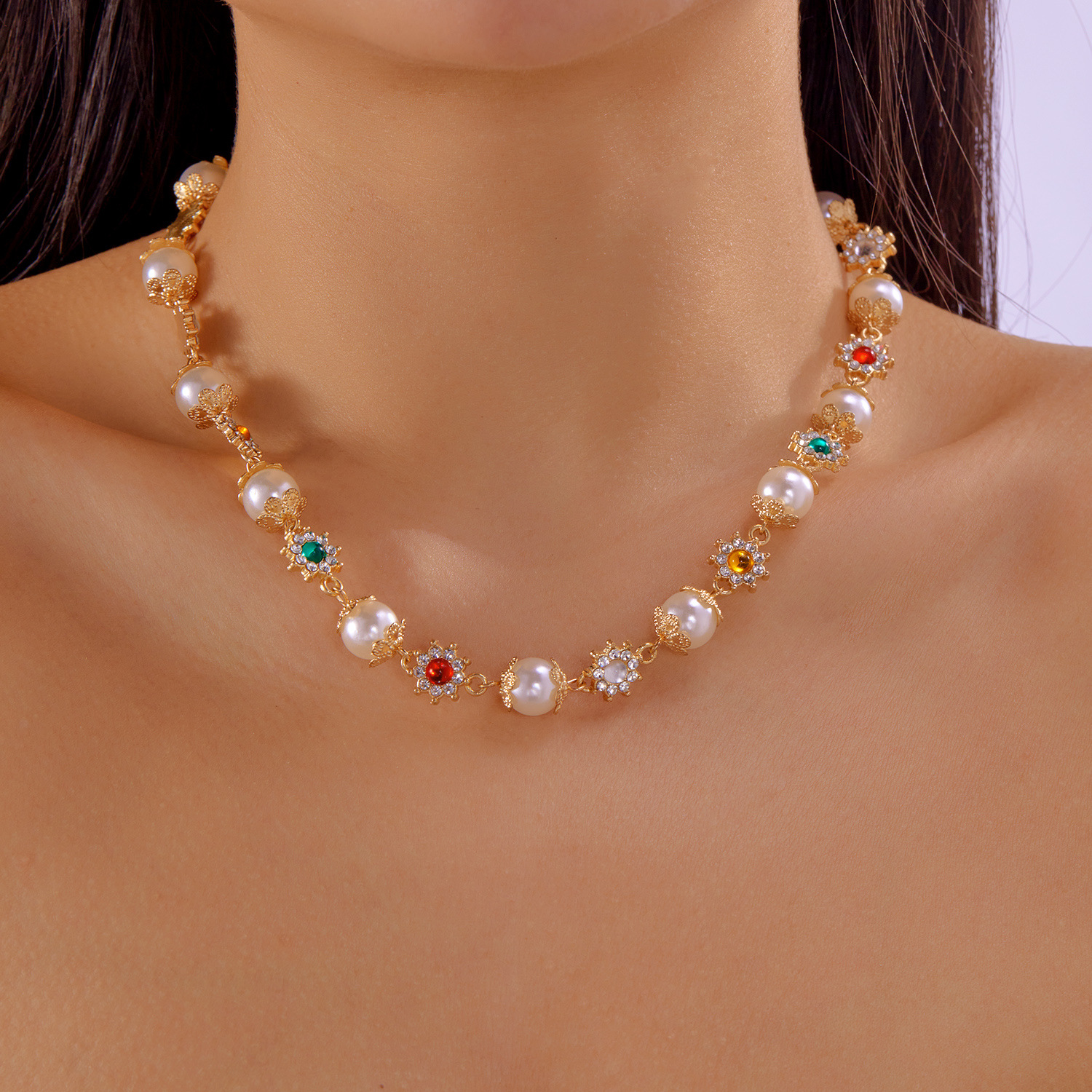 Wholesale Cross-border New Ins Hot Pearl Colored Diamond Flower Necklace Niche Fashion All-match Dopamine Multicolor Clavicle Chain